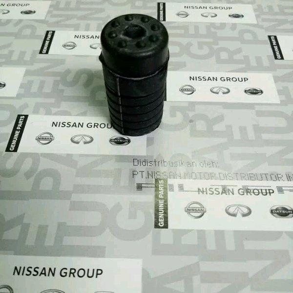 Karet Stoper Pintu Bagasi Nissan Xtrail T31