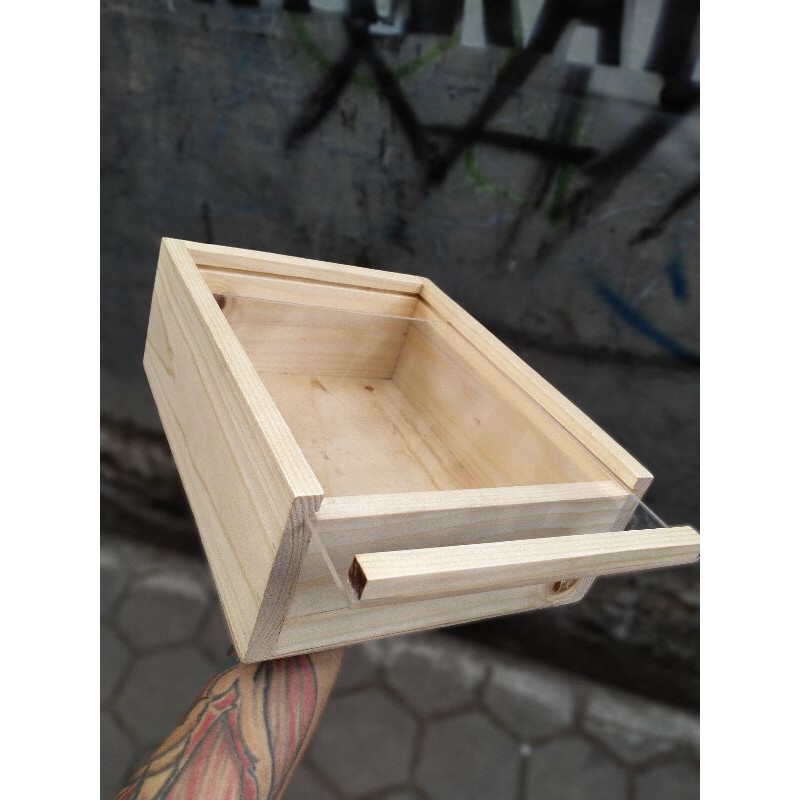 wooden box/kotak kayu dengan tutup akrilik
