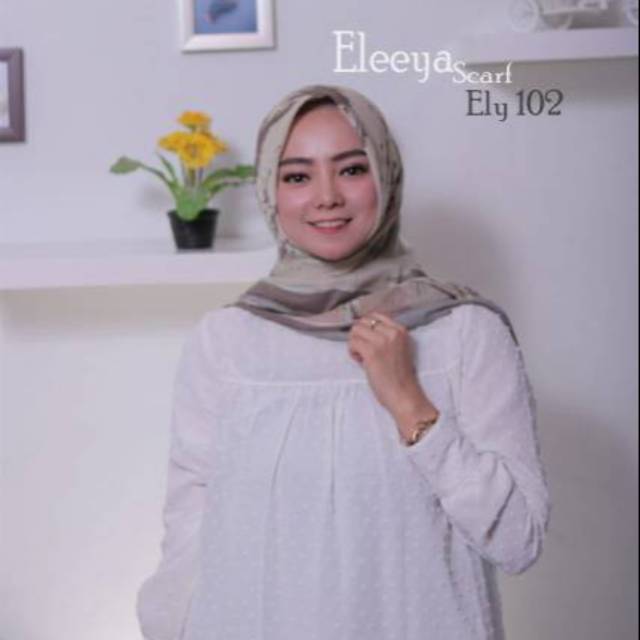 HIJAB SEGIEMPAT MOTIF ELY 102 || Eleeya Scarf