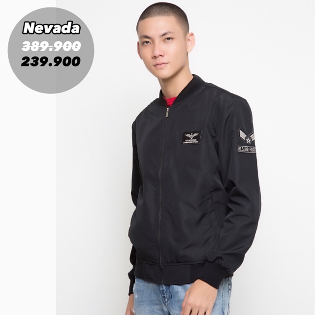 Nevada Jaket Parasut Pria Hitam