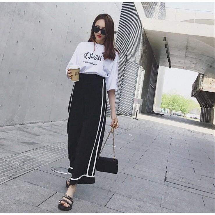 Setelan Kaos T Shirt Casual Celana Panjang Motif Garis Setelan Kaos T Shirt Casual Celana Panjang Motif Garis