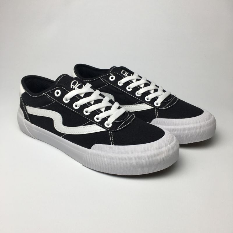 PATROBAS IVAN LOW BLACK WHITE