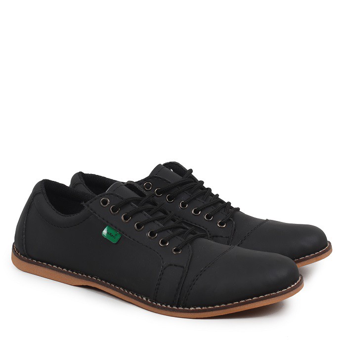 SEPATU PRIA CASUAL KICKERS SAKA