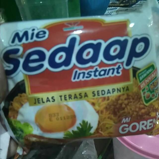 

MIE SEDAP KUAH / SEDAP GORENG 6 bungkus 18.000