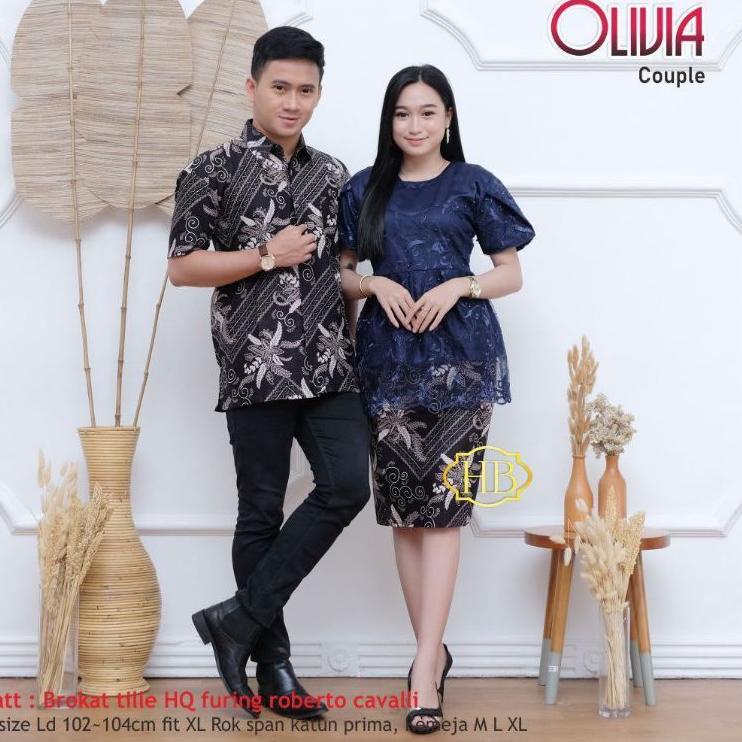 Couple Dress Brokat Rok Pendek | Couple RNB Brokat | Couple Natal Pasangan BGI7M4384