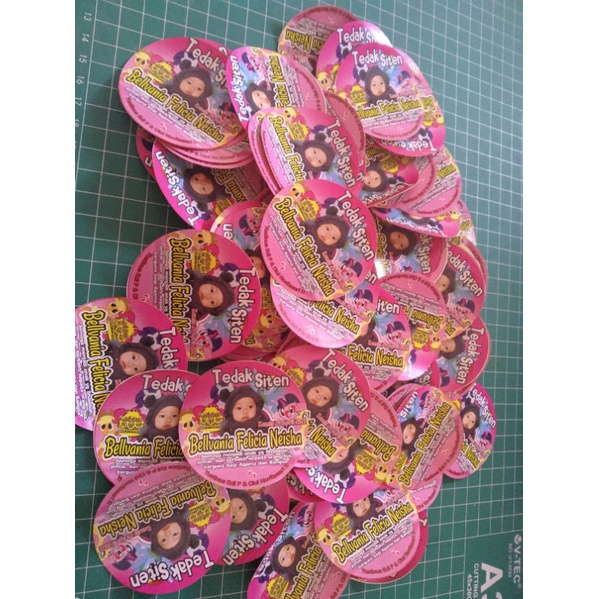 

Stiker Tedak Siti