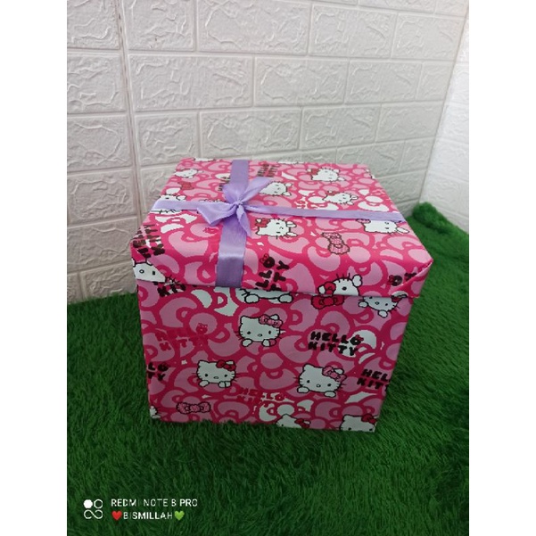 

SNAC BOX/GIF BOX/SURPRISE BOX/EXPLOR BOX