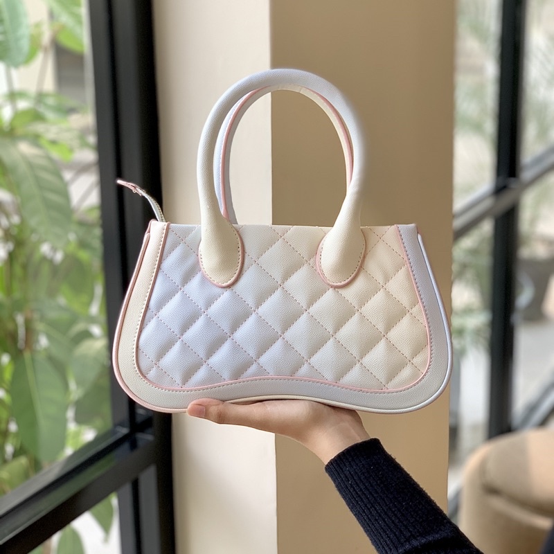 C DELISA HANDBAG