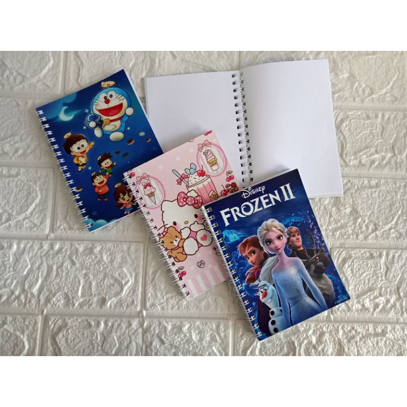 

Buku catatan polos cover kartun anak