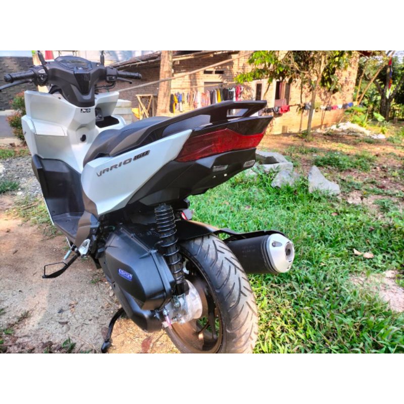 UNDERTAIL HONDA VARIO160 UNDERTAIL VARIO160 + LAMPU