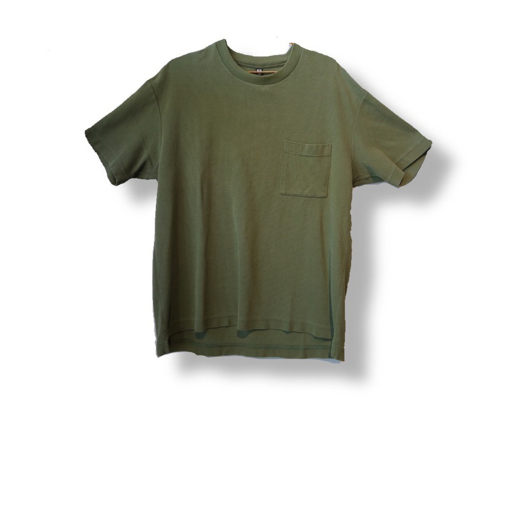 [OVERSIZE] KAOS UNIQLO POLOS