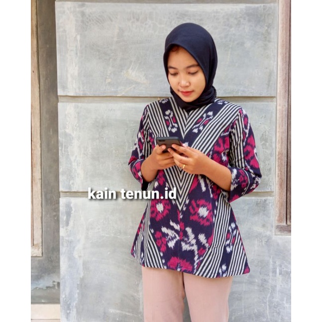 BAJU TENUN WANITA BLUS TENUN BAJU TENUN JEPARA BLUS BATIK