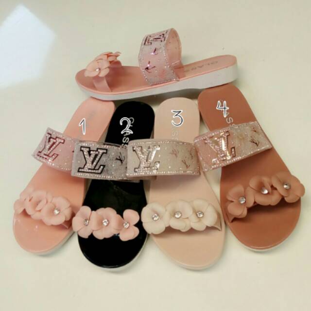 Jelly shoes gardenia luis vuitton / sepatu sandal LV