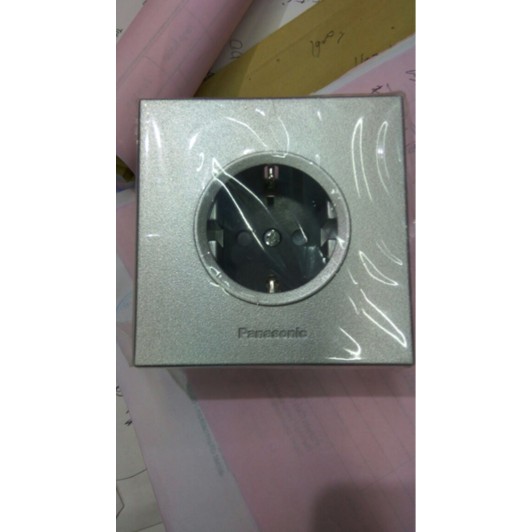 stop kontak silver type panasonic