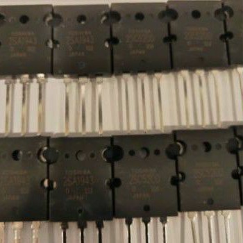 Transistor A1943 C5200 ORIGINAL TOSHIBA