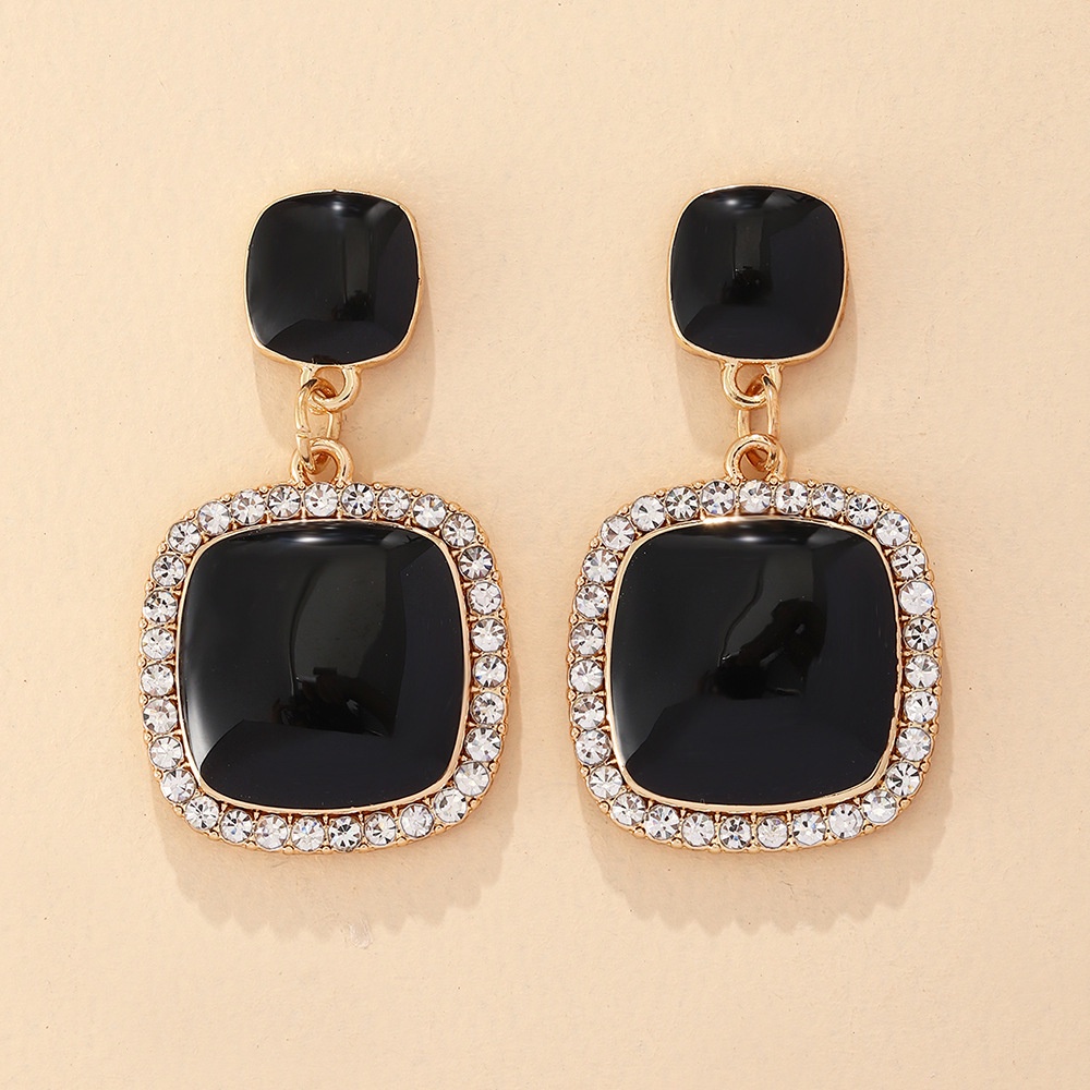 Anting Mutiara Berlian Imitasi Model Simple