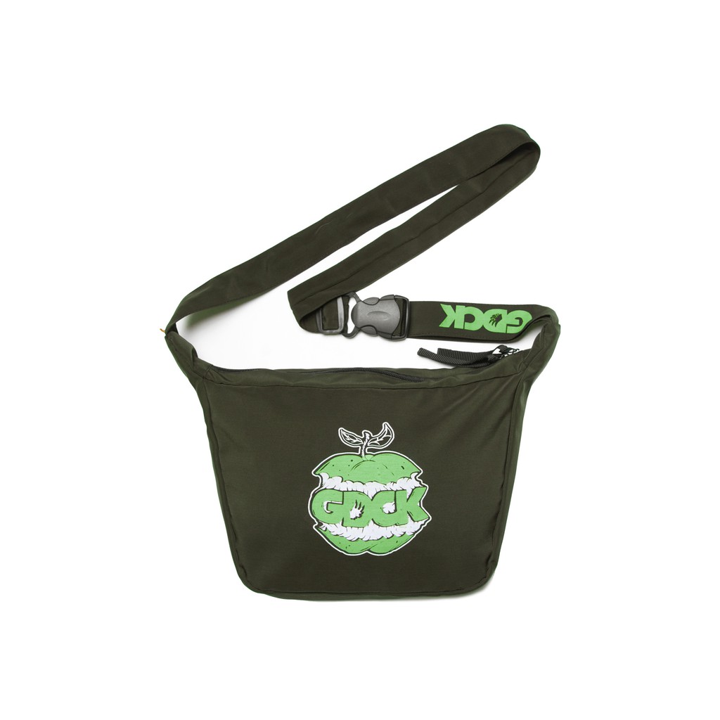 GDCK / SB GL 096 / BITE / HELLSTORE