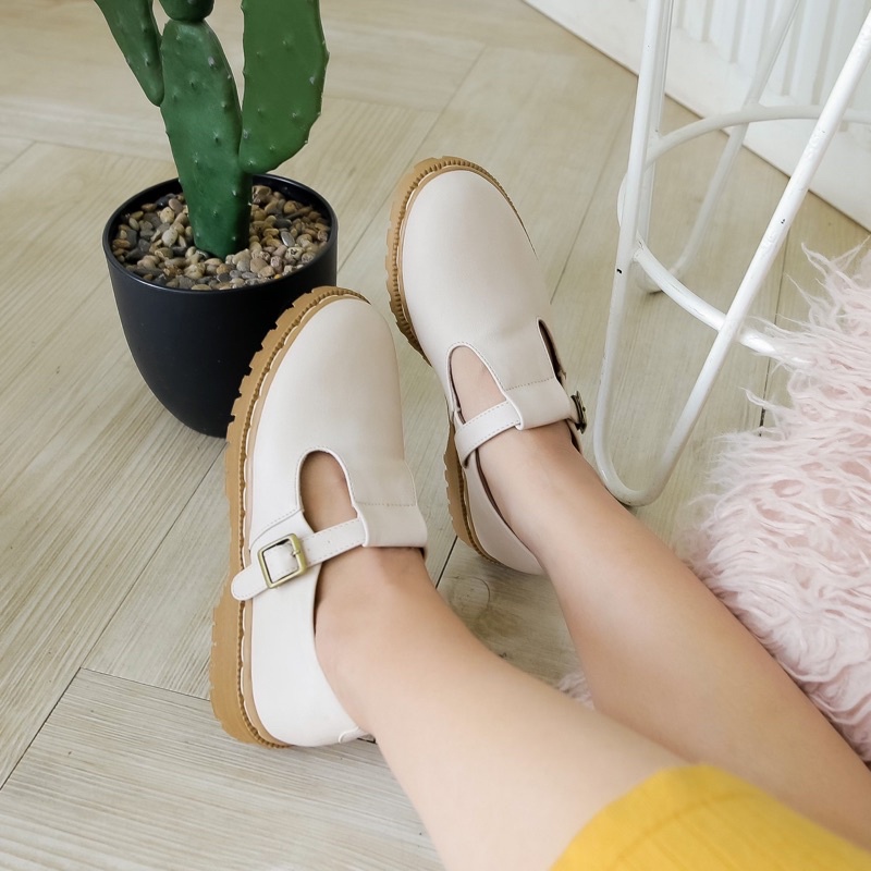 MARYJANE DOCMART - Sepatu wanita/ Docmart wanita/ Loafer/ mary janes