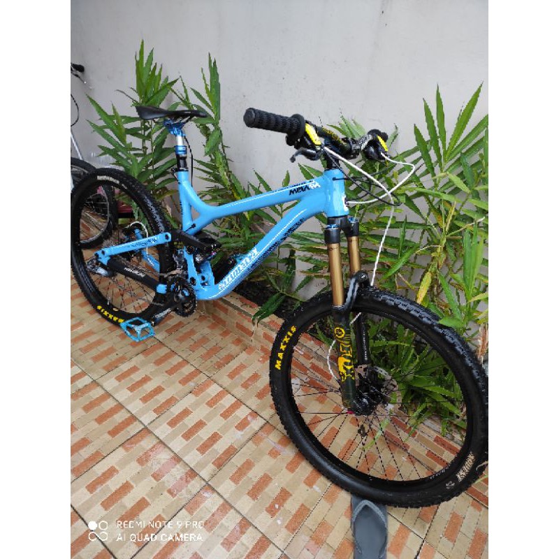 SEPEDA GUNUNG COMMENCAL TAIWAN ASLI UKURAN 26