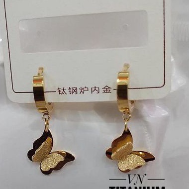 Titanium anting kupu Y982