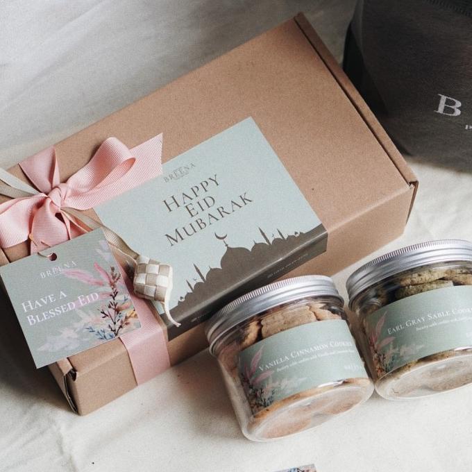 

BISA BAYAR DITEMPAT 2 Pcs Butter Cookies Gift Set - Hampers Kue Kering - Breena TERLARIS