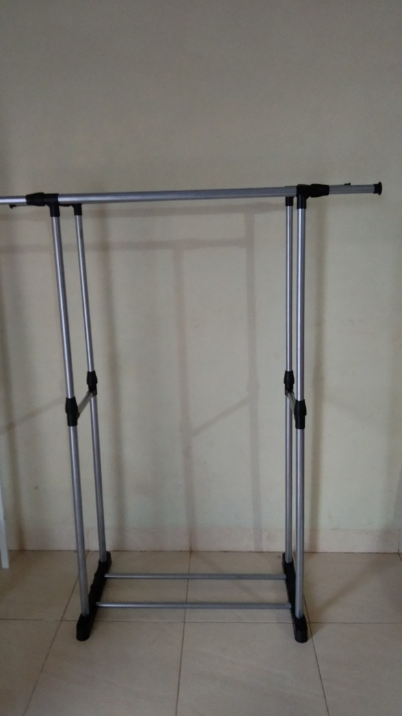 Rak Jemuran Tidak Ada Roda Gantungan Baju Celana Kemeja Handuk Topi Rak Pakaian Stainless  Yk-112