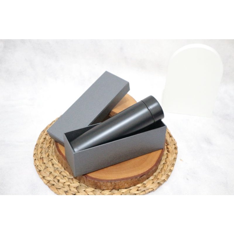 

Hard Box + Tumbler LED (24cm x 7cm x 7cm) | GIFT BOX | KOTAK KADO | BOX KADO | KOTAK HADIAH | BOX HAMPERS | BOX ULANG TAHUN | BOX BESAR | PREMIUM QUALITY