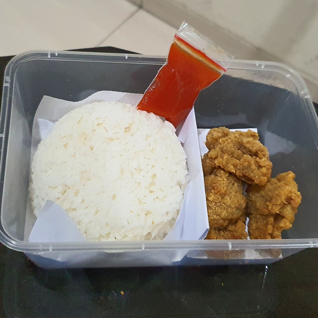 

Chicken Karaage + Nasi Halal #ayam #karage #nasi #enak #murah