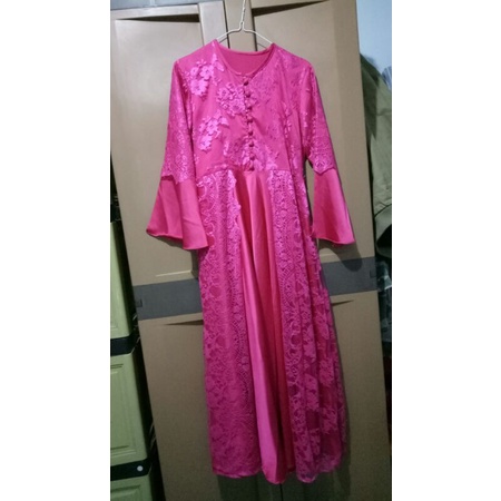 Preloved Gamis pink fanta