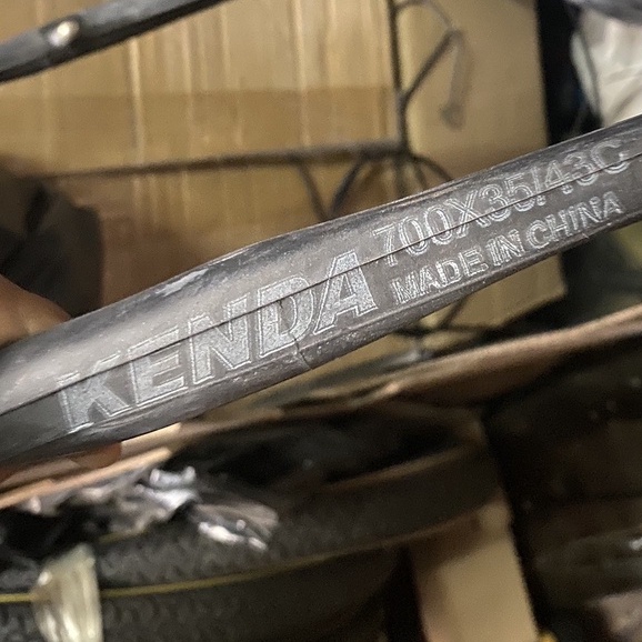 Ban Dalam 700 x 35-43C Gravel Kenda