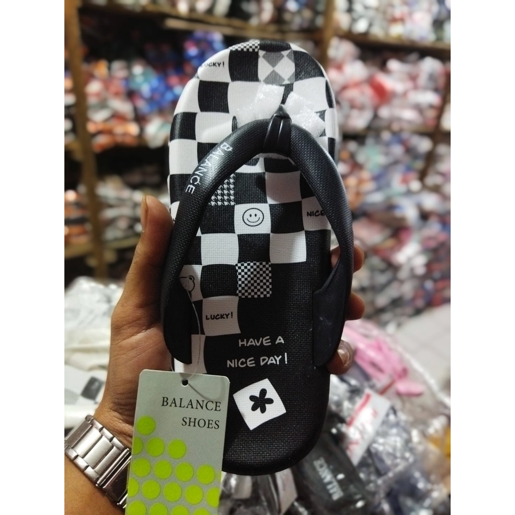 Sandal Japit Wanita Motif Catur Terbaru!!!!!!!!!!!!!!!!!!!!!!!!!!!! Balance 3130 37-40 imoprt