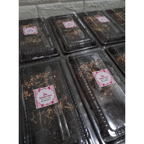 

BROWNIES PANGGANG, BROWNIES BAKAR NYOKLAT, BROWNIES KLASIK