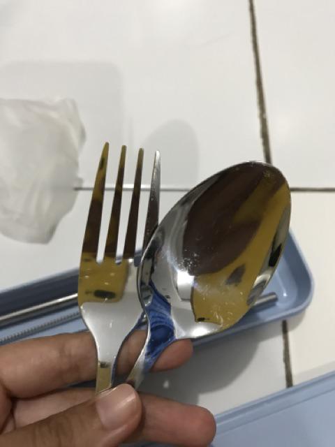 Sedotan Stainless & Set Alat Makan Garpu Sendok Sumpit