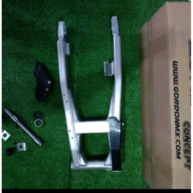 SWING ARM MERK GORDON KLX 150