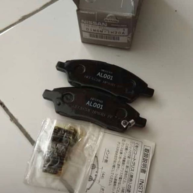 Kampas rem depan grand livina