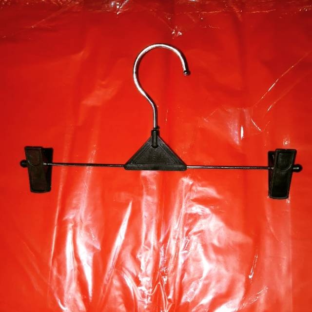 Isi 6 pcs hanger jepit besi k2