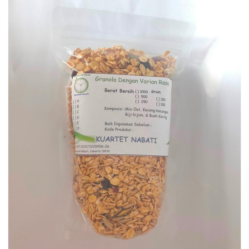 

100gr Granola Crispy - Crunchy Mix Roasted Oat, Slice Almond, Mede, Sunflower Seeds, Pumpkin Seeds