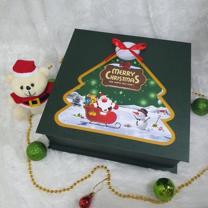 

[COD] Kotak Box Parcel Kue Kering Hampers Natal Christmas Santa isi 4 [COD]