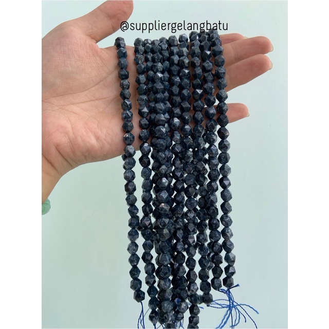 batu faceted hexagon 8mm RHODONITE HITAM corak natural kalimantan akik