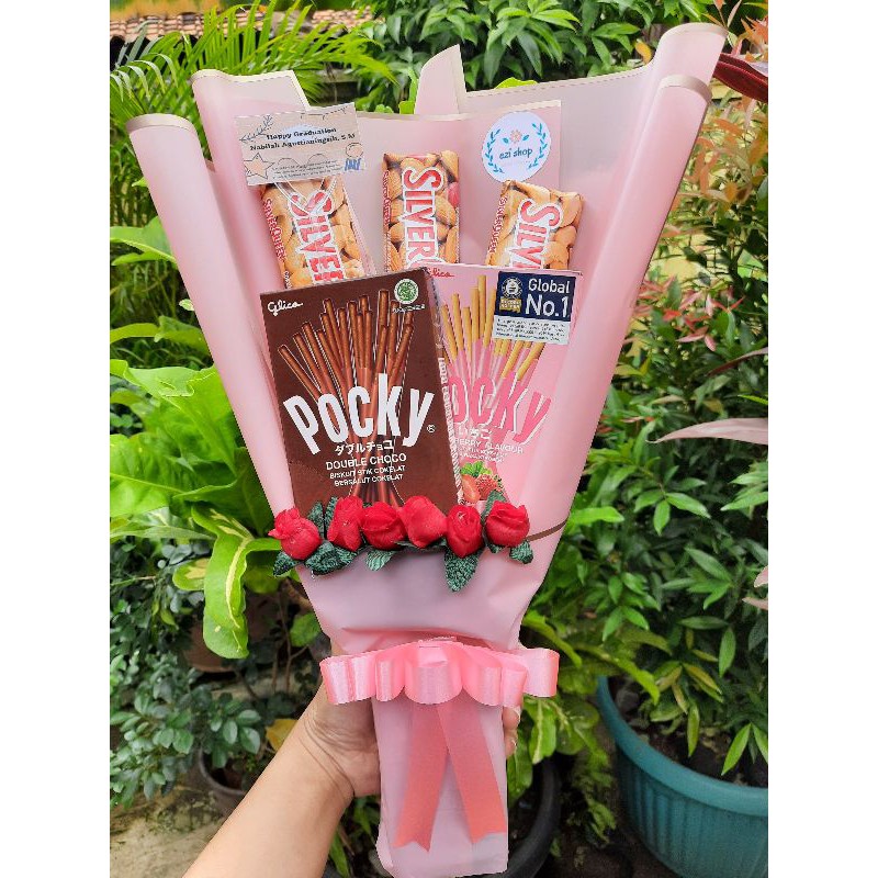 Buket Coklat/buket coklat silverqueen/buket bunga/buket snack