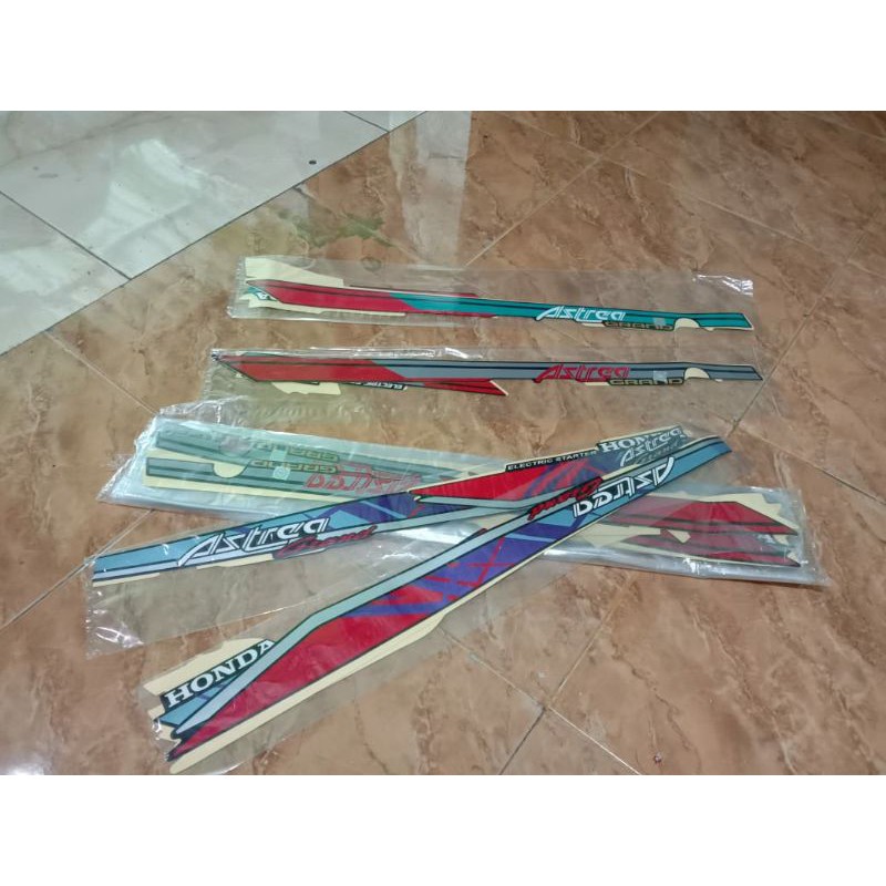 STRIPING GRAND BULUS sticker body grand