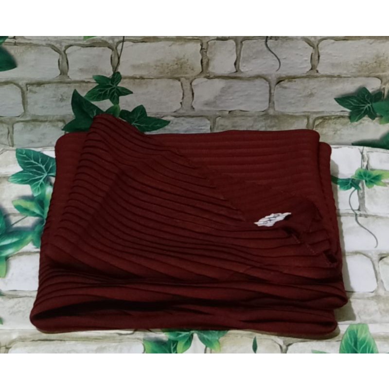 HIJAB SEGIEMPAT PLISKET BELLA SQUERE POLOS /HIJAB PLISKET/COD-1