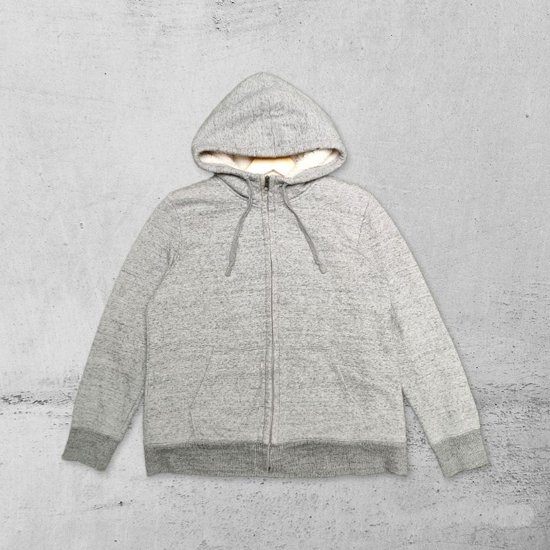 Ziphoodie Sherpa UNIQLO (Abu Misty)