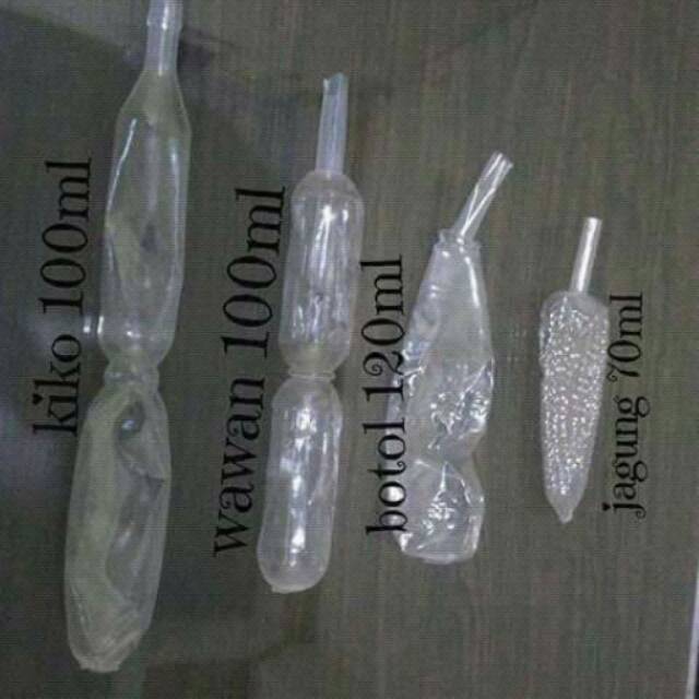 Plastik es wawan bentuk kiko