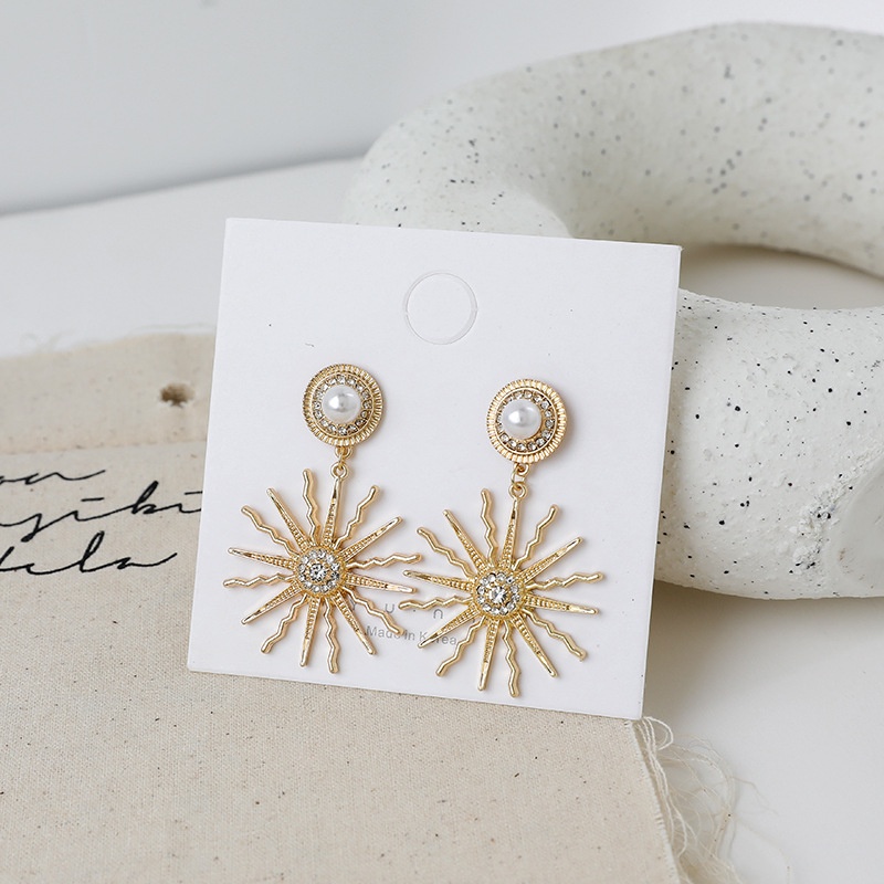 Anting S925 silver needle Bentuk Bunga Matahari Gaya Eropa Dan Amerika Untuk Wanita sun flower