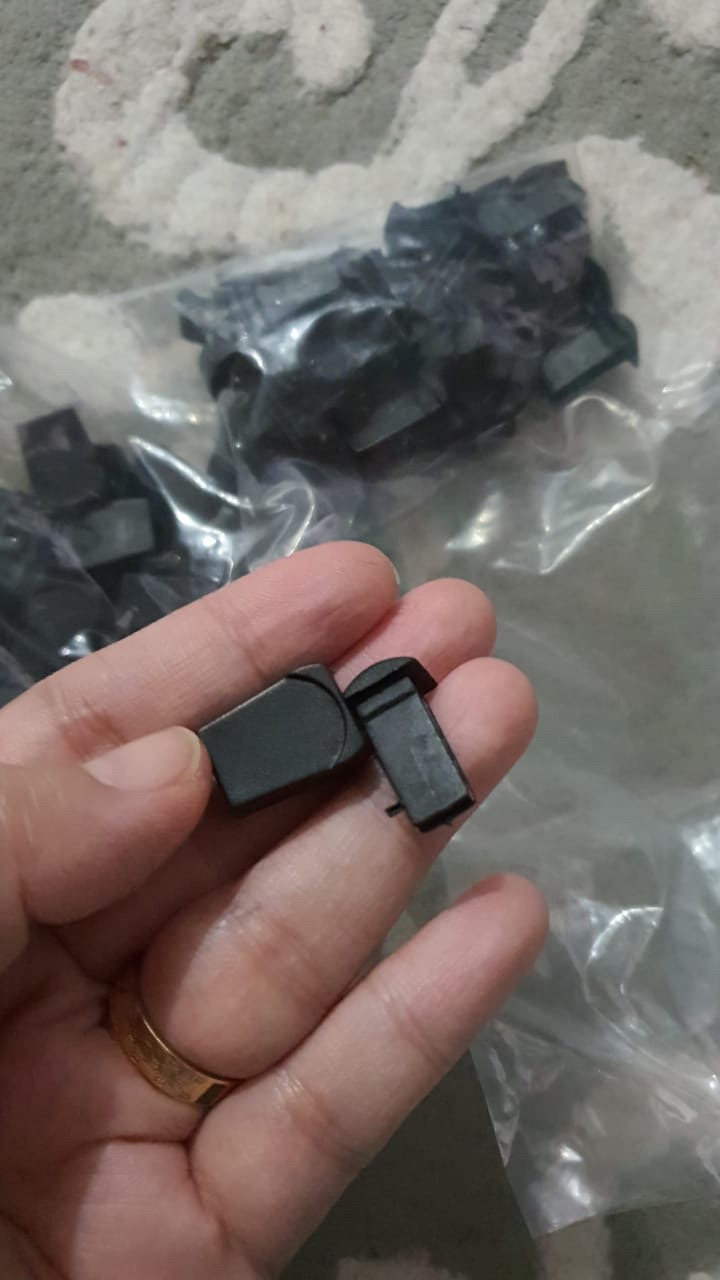 Stopper Ujung Tali Bandul Tas Tarikan Sleting Stu Assesories Tas Produksi