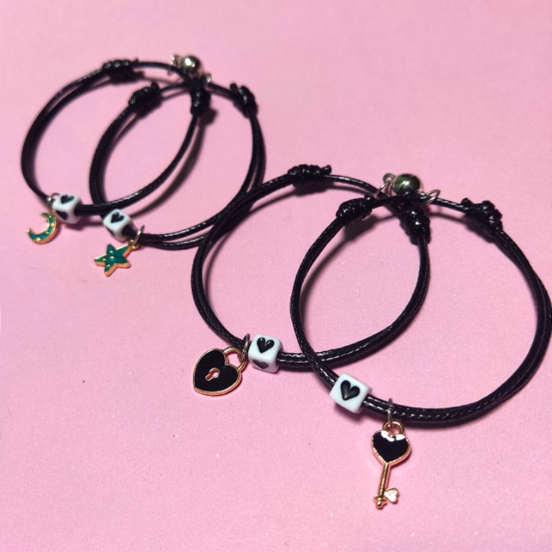 GELANG COUPLE MAGNET GEMBOK KUNCI BULAN BINTANG DADU LOVE PUTIH