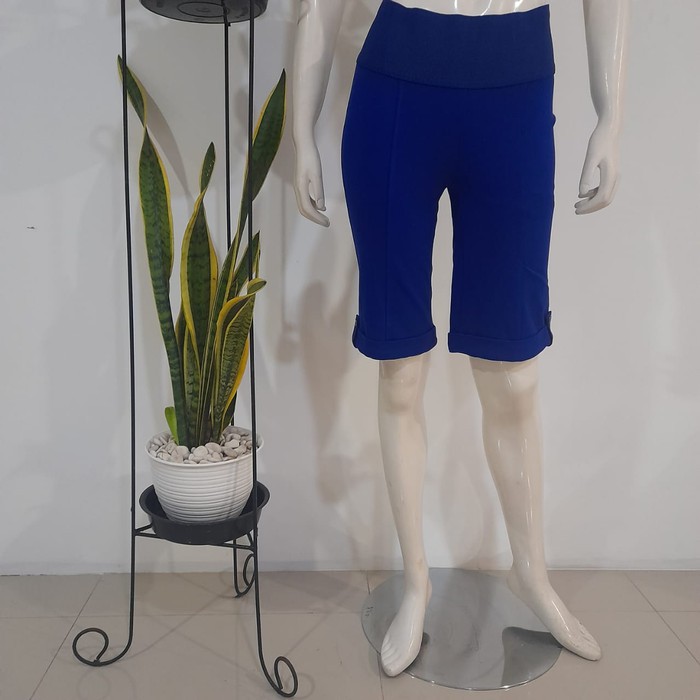 Celana pendek stretch viscose wanita nygard