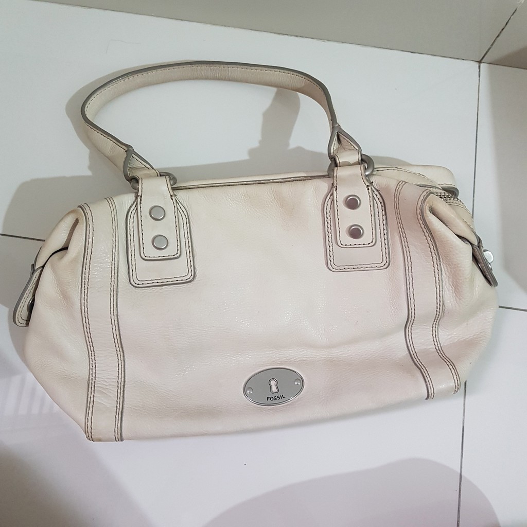 FOSSIL Off white Shoulder Bag (Original Preloved)