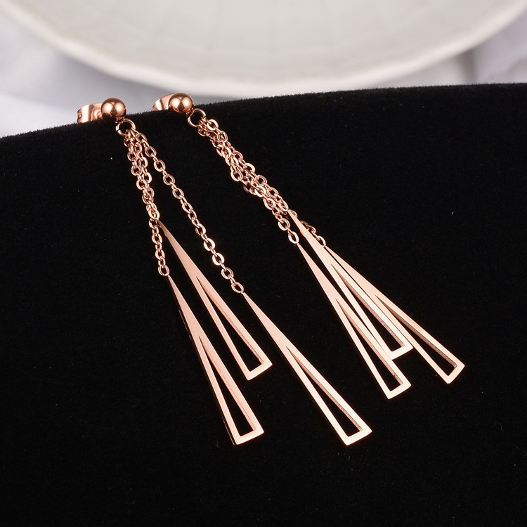 Anting Titanium Rose Gold Asli Wanita Fashion Anti Karat Murah AA027 motif juntai bawah elegant